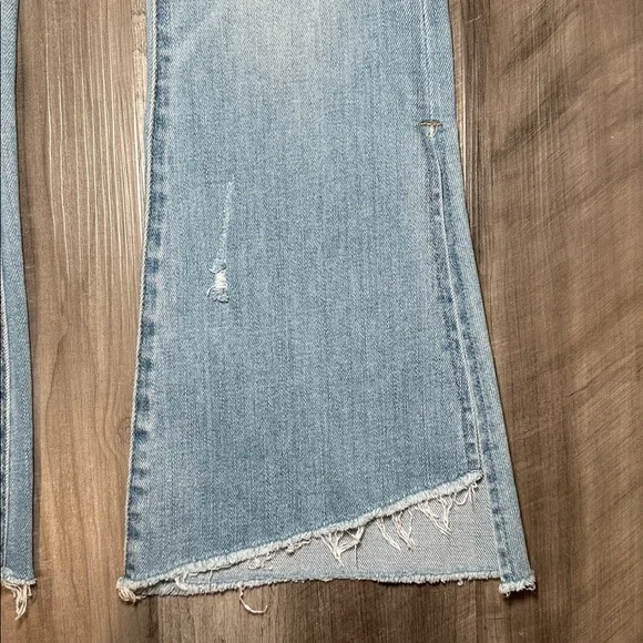 Flying Monkey Mid Rise Crop Kick Flare with Side Slit Jeans - 25 - Picture 4 of 7